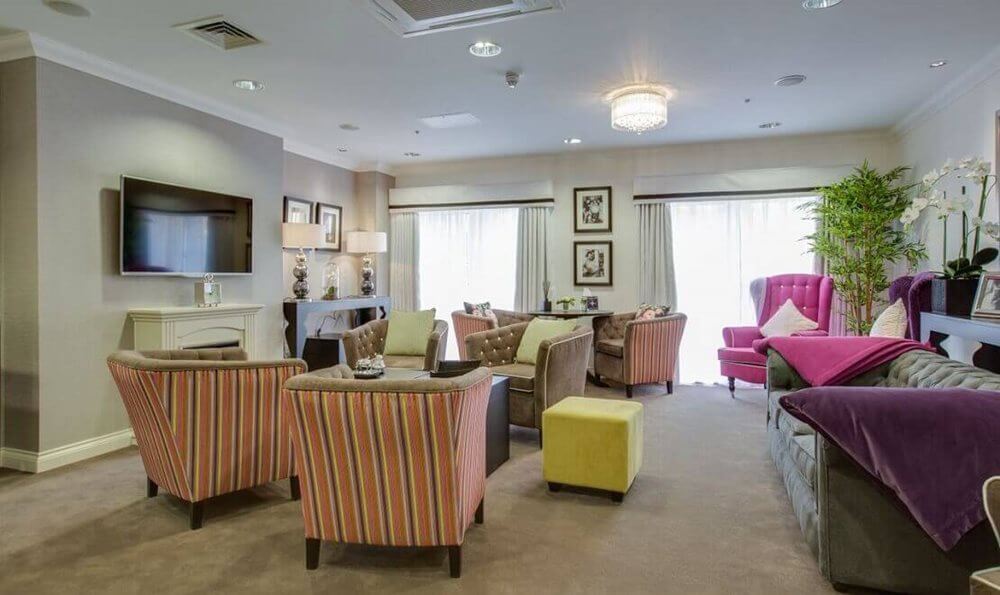 Amherst House - Horley Park- lounge