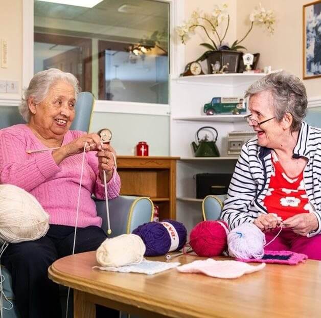 Prosecco, crafts and chocolate afternoon - free event at Heather View