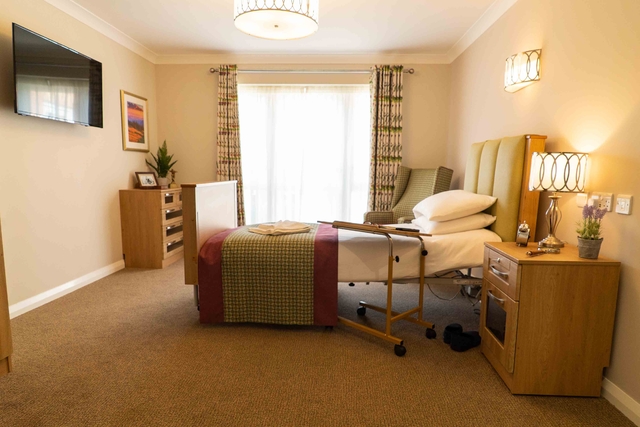 Long Stone Manor - placeholder - bedroom