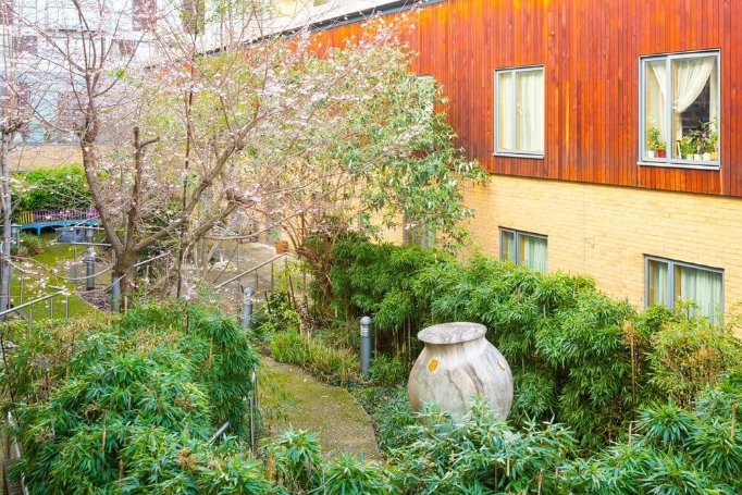 Ellesmere House - Ellesmere House EXT