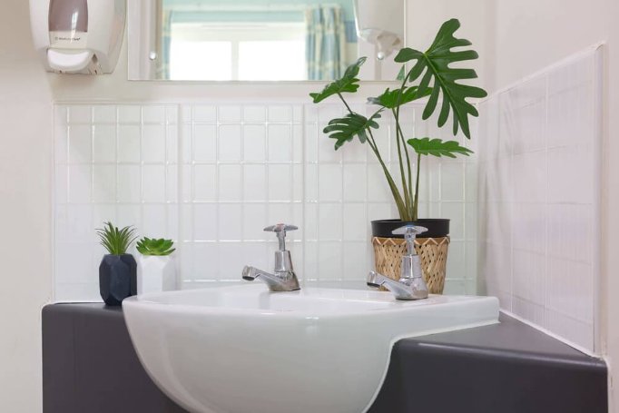 Farm Lane - Farm Lane bathroom