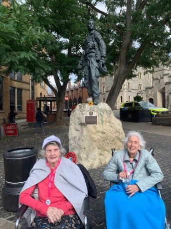 Nine Care UK homes in the South walked 4.5 miles around Windsor to mark Care UK’s 40th birthday.