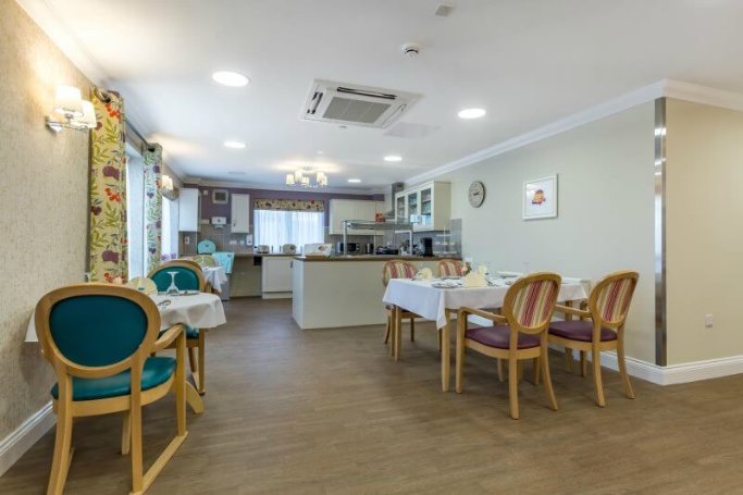 Chandler Court - careuk-chandlerscourt-webquality-10_1 image