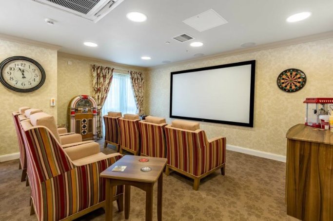 Chandler Court - careuk-chandlerscourt-webquality-4cinema_1 image